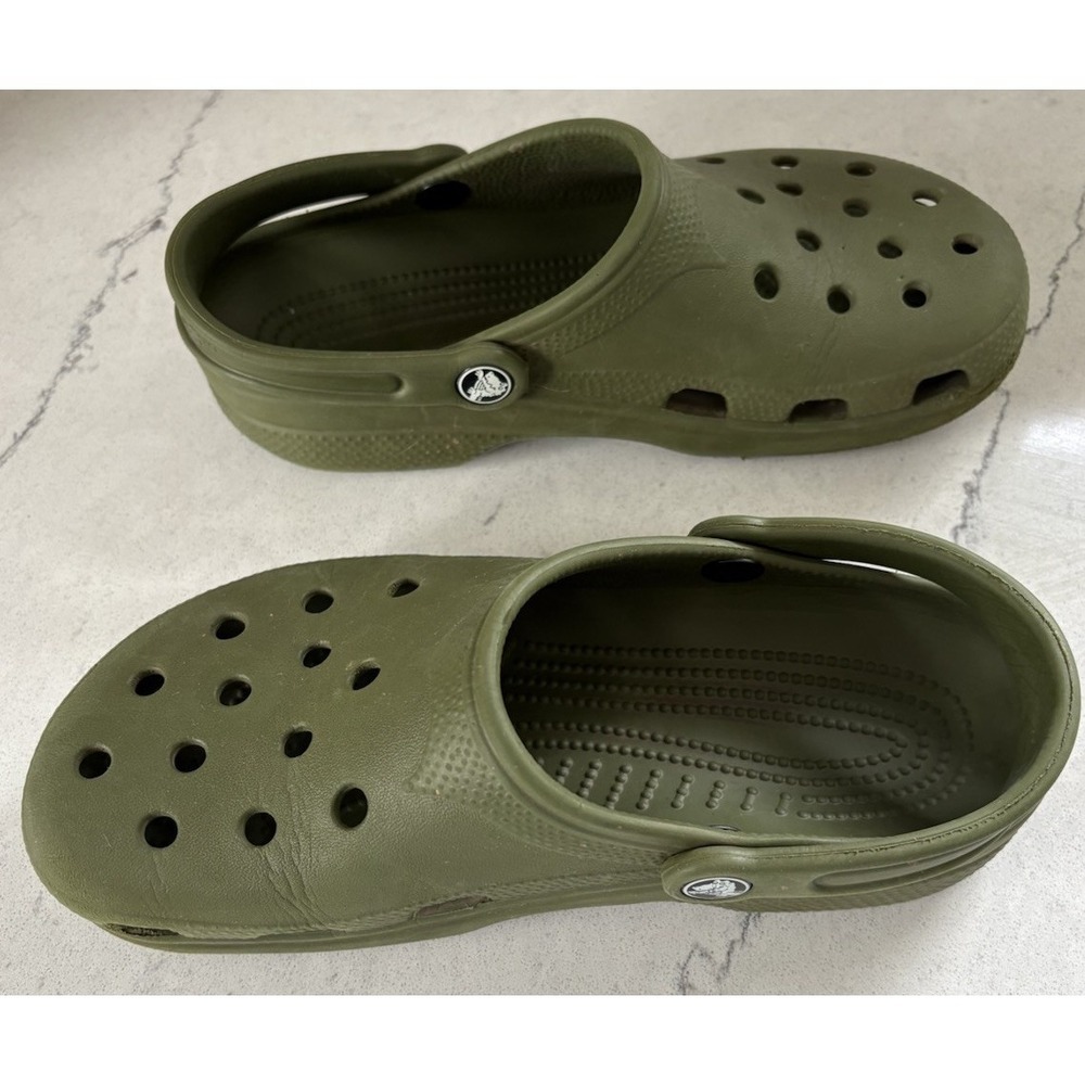 Vintage Crocs Classic Clogs Army Green Made in Canada Unisex Mens 4 Womens 6 - Picture 5 of 9